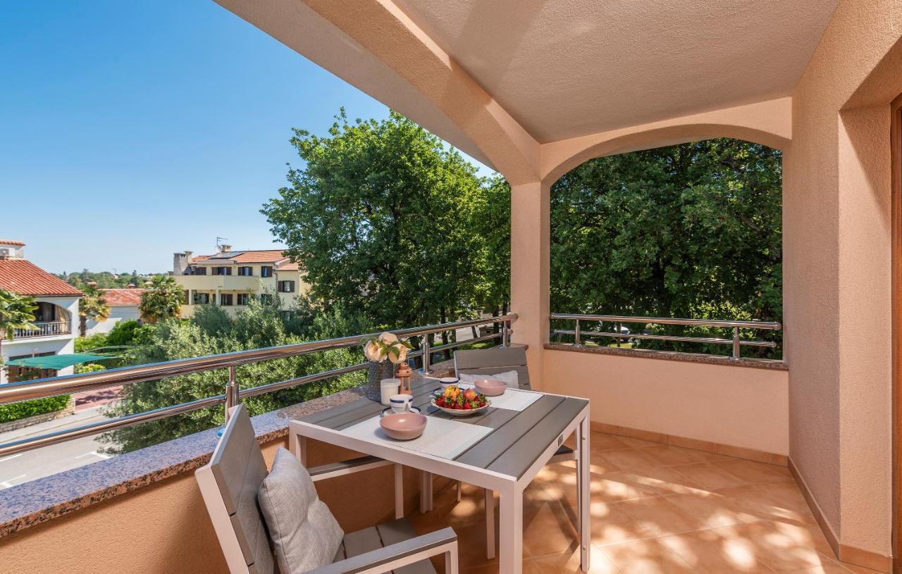 Apartments Villa Ana Porec Luaran gambar