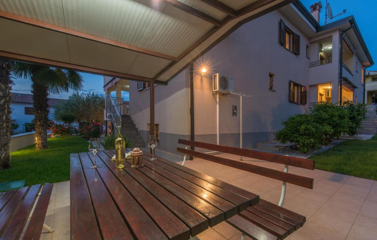 Apartments Villa Ana Porec Luaran gambar
