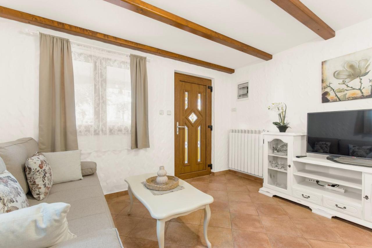 Apartments Villa Ana Porec Luaran gambar