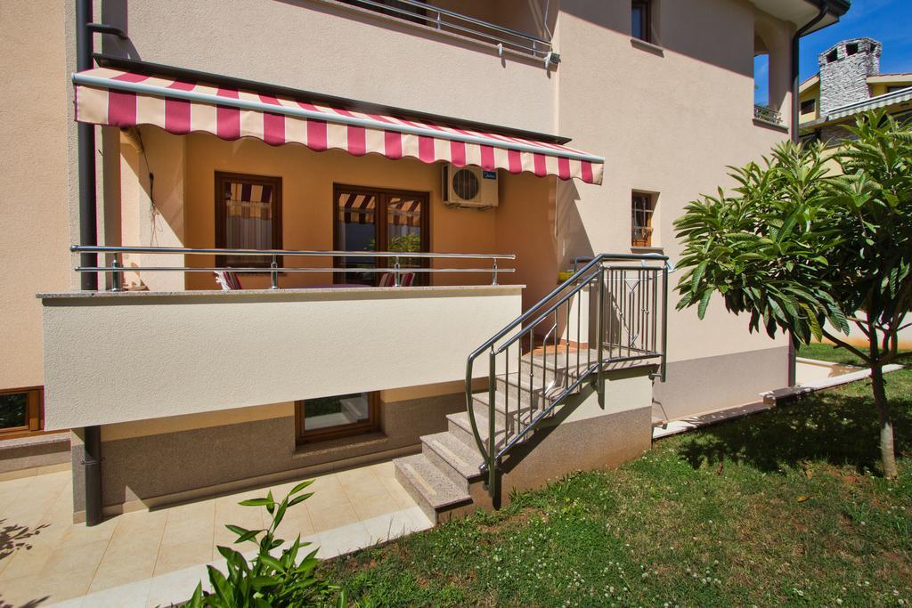 Apartments Villa Ana Porec Luaran gambar
