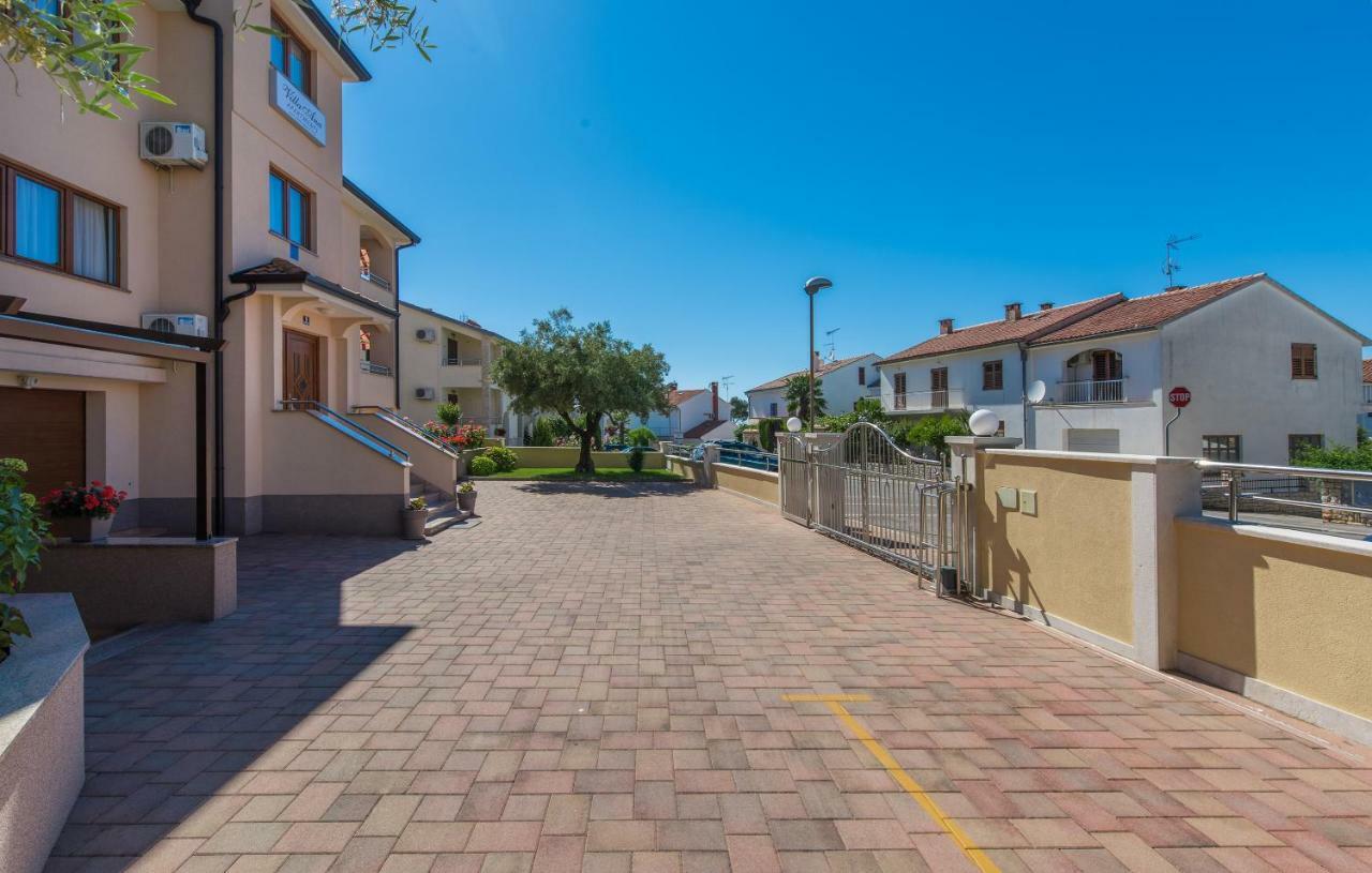 Apartments Villa Ana Porec Luaran gambar